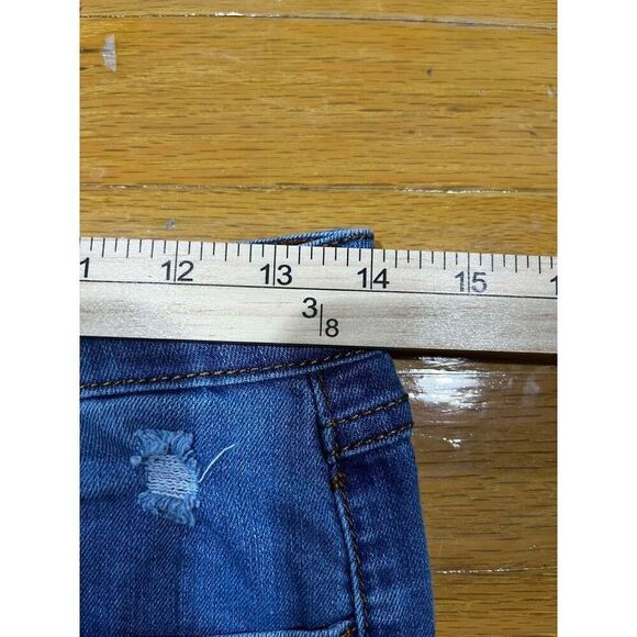 Ring Of Fire Jeans Womens Size 14 Slim Blue Mid Rise Distressed Whiskered Denim - Picture 8 of 9